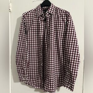 BANANA REPUBLIC Men’s Plaid Dress Shirt  
Size M